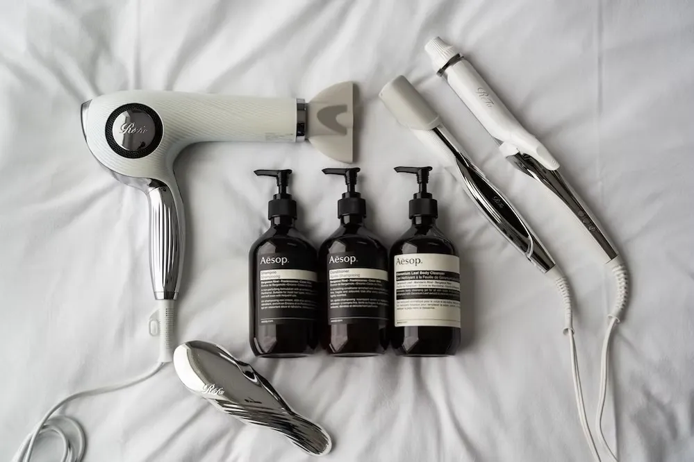 極上アメニティで心身をケア。ヴィランス淡路島が選んだ「ReFa」と「Aesop」の理由
